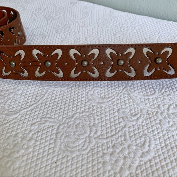 Belt with Bling Buckle - Picture 3 of 6